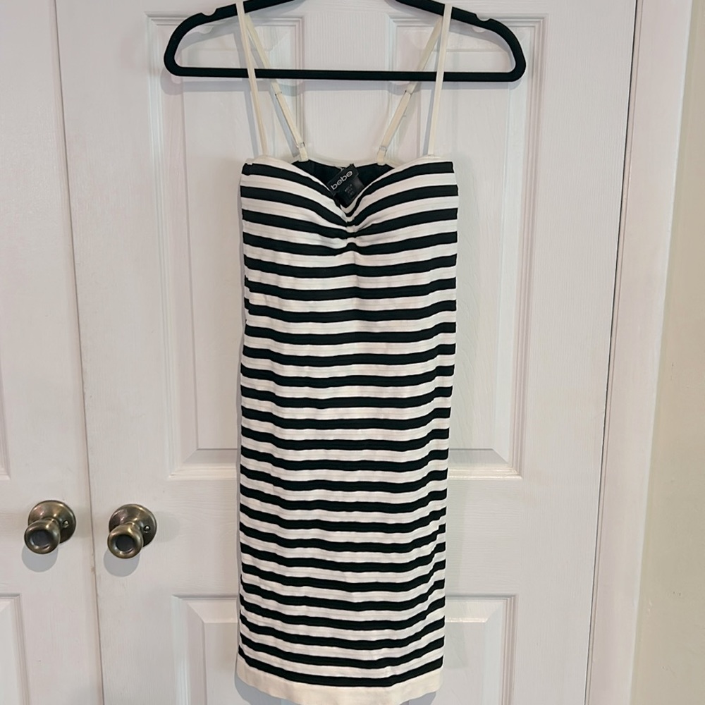 Bebe dress